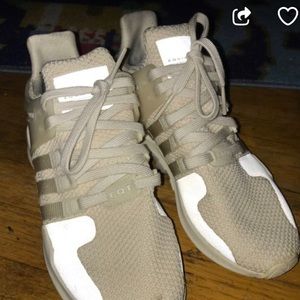 Shoes adidas worn once cream color